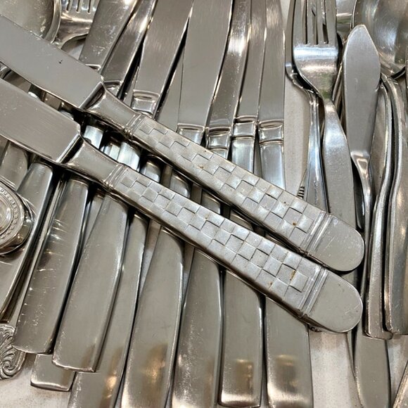 74 Pcs Flatware Stainless Mixed Patterns Makers Knives Forks Spoons ++++ Vintage - Picture 14 of 14